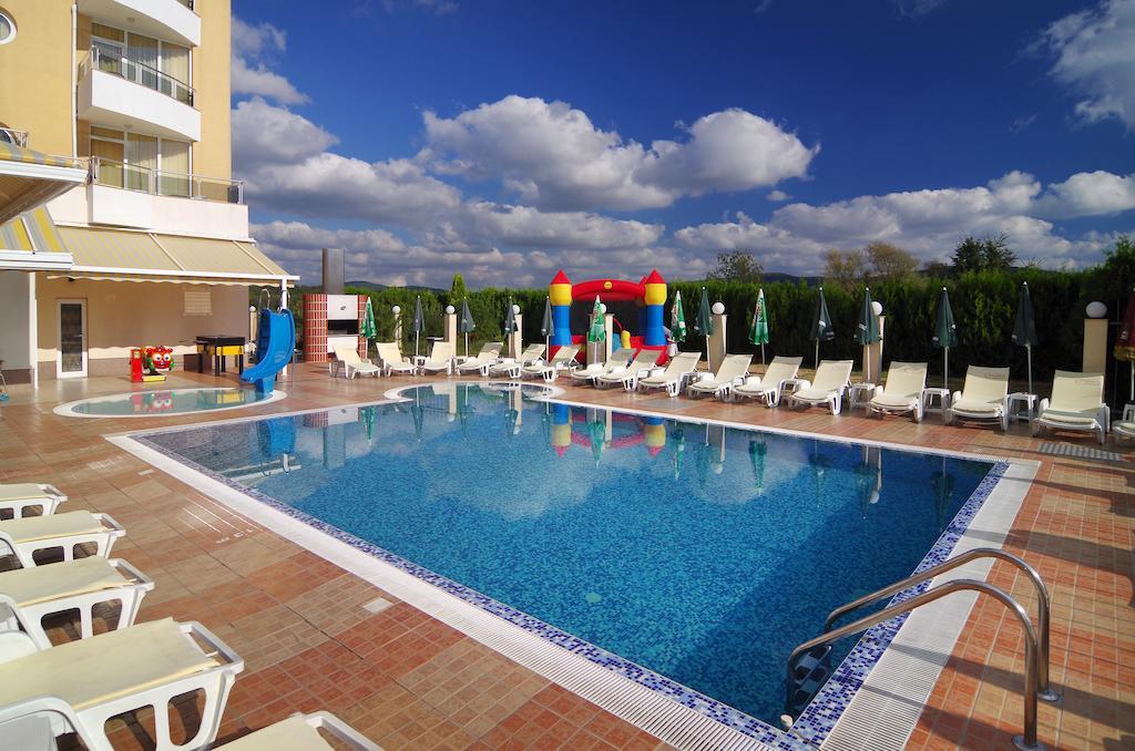 Hotel Plamena Palace Πριμόρσκο Εξωτερικό φωτογραφία